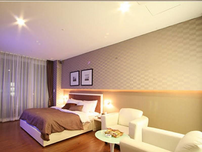 Wiz Hotel Paju Exterior photo