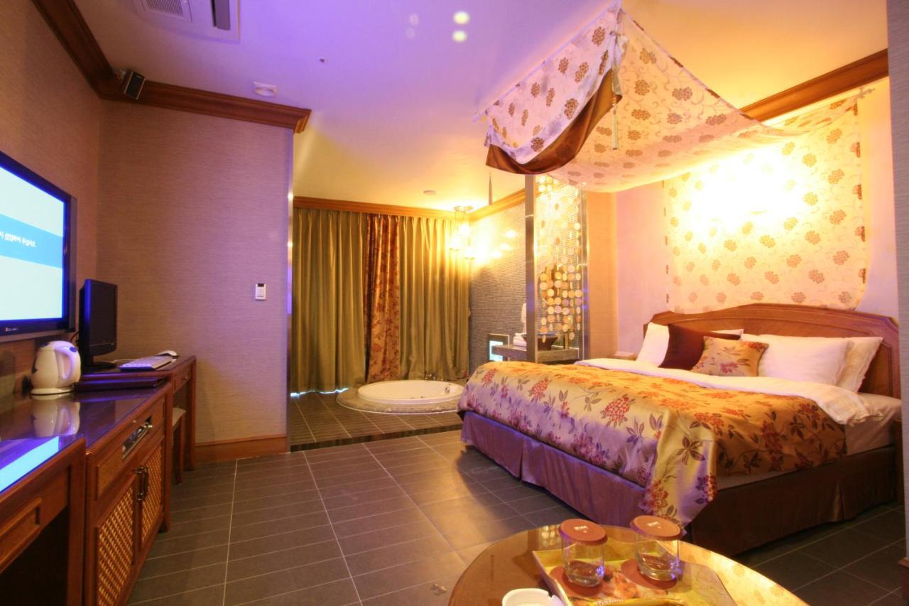 Wiz Hotel Paju Exterior photo